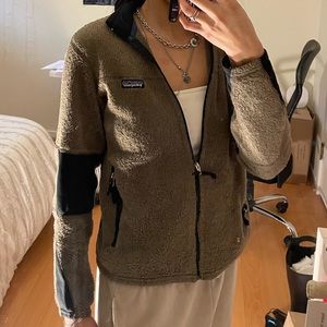 Size S Patagonia Fleece